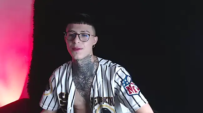 Snapshot of 7_Saturno_7 chatting on March 2025 11:05:02 PM 7 Saturno 7 online show from March 2025 11:05:02 PM