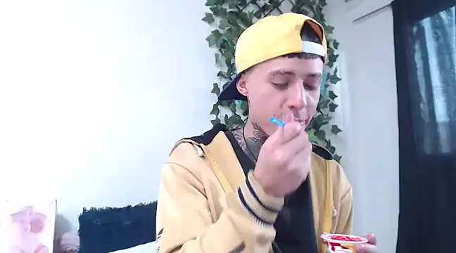 Snapshot of 7_Saturno_7 chatting on March 2025 07:36:01 PM 7 Saturno 7 online show from March 2025 07:36:01 PM