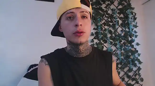 Snapshot of 7_Saturno_7 chatting on March 2025 10:42:01 PM 7 Saturno 7 online show from March 2025 10:42:01 PM