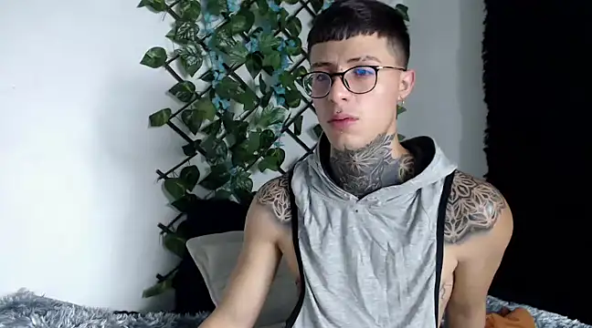 Snapshot of 7_Saturno_7 chatting on March 2025 03:58:02 AM 7 Saturno 7 online show from March 2025 03:58:02 AM