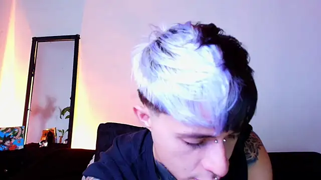 Snapshot of 7_Saturno_7 chatting on September 2025 04:23:01 AM 7 Saturno 7 online show from September 2025 04:23:01 AM