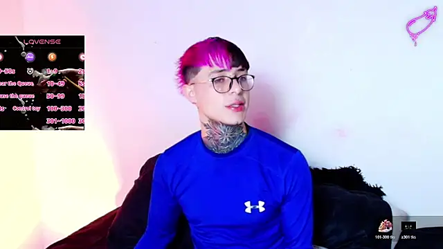 Snapshot of 7_Saturno_7 chatting on November 2025 11:37:02 PM 7 Saturno 7 online show from November 2025 11:37:02 PM