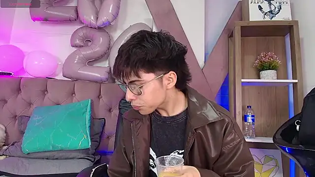 PepperTwink online show from January 2026 04:23:02 PM