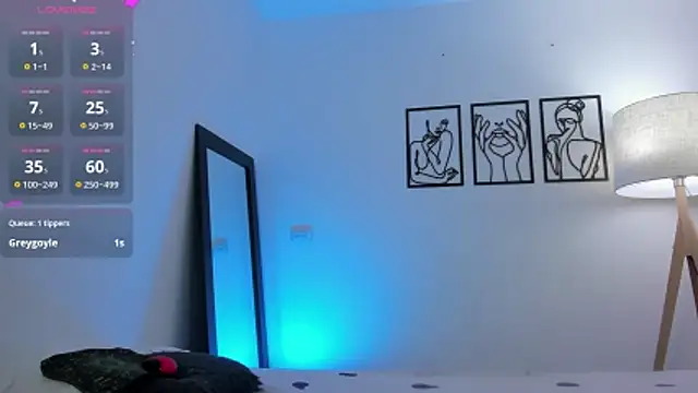 andrea cherryy online show from April 2026 07:47:02 PM