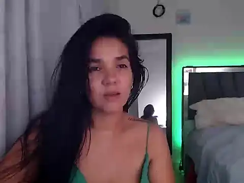 tezza smith online show from July 2026 01:45:02 AM
