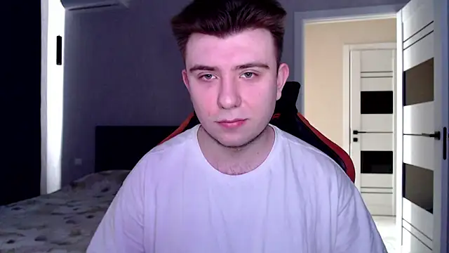 Snapshot of honey_furry chatting on March 2026 06:39:02 AM honey furry online show from March 2026 06:39:02 AM