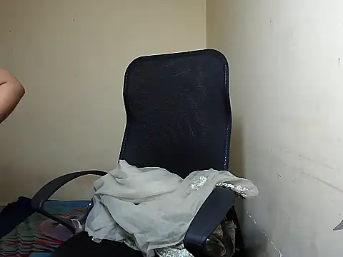 Snapshot of Rubi-Ji chatting on September 2025 03:35:02 PM Rubi-Ji online show from September 2025 03:35:02 PM