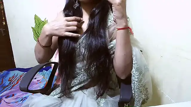 Snapshot of Rubi-Ji chatting on October 2025 04:02:02 PM Rubi-Ji online show from October 2025 04:02:02 PM