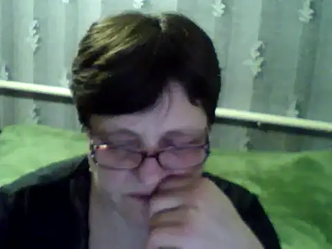 Snapshot of ElzaJewel chatting on March 2025 08:04:01 PM ElzaJewel online show from March 2025 08:04:01 PM