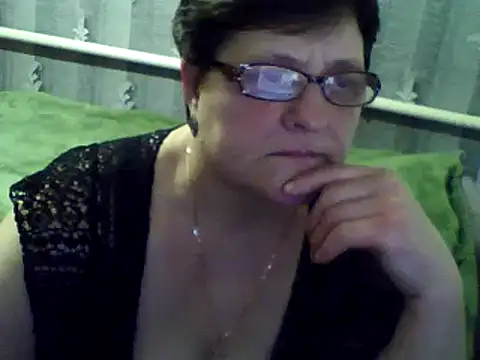 Snapshot of ElzaJewel chatting on March 2025 07:57:02 PM ElzaJewel online show from March 2025 07:57:02 PM