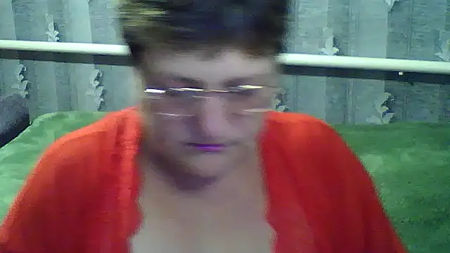 Snapshot of ElzaJewel chatting on September 2025 06:41:02 PM ElzaJewel online show from September 2025 06:41:02 PM