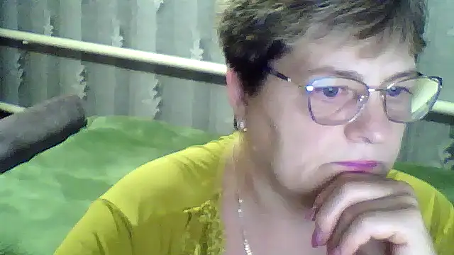 Snapshot of ElzaJewel chatting on October 2025 06:34:01 AM ElzaJewel online show from October 2025 06:34:01 AM