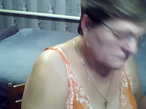 Snapshot of ElzaJewel chatting on November 2025 07:13:01 PM ElzaJewel online show from November 2025 07:13:01 PM