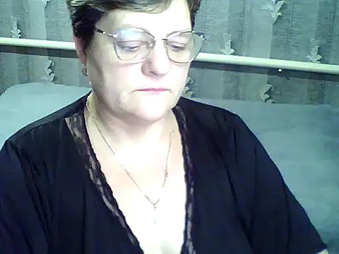 Snapshot of ElzaJewel chatting on January 2026 10:47:02 PM ElzaJewel online show from January 2026 10:47:02 PM