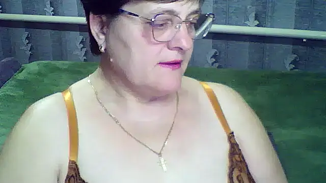 Snapshot of ElzaJewel chatting on March 2026 07:20:02 PM ElzaJewel online show from March 2026 07:20:02 PM