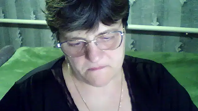 Snapshot of ElzaJewel chatting on March 2026 08:02:01 PM ElzaJewel online show from March 2026 08:02:01 PM