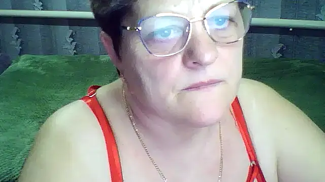 Snapshot of ElzaJewel chatting on March 2026 07:50:02 PM ElzaJewel online show from March 2026 07:50:02 PM