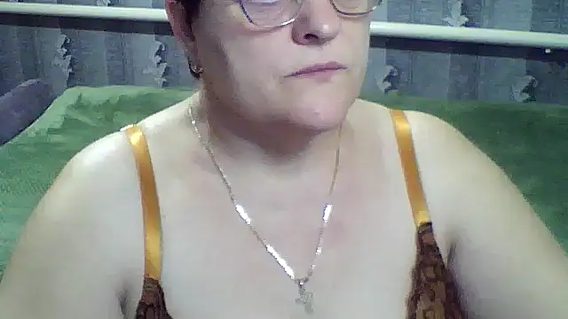 Snapshot of ElzaJewel chatting on March 2026 10:46:01 PM ElzaJewel online show from March 2026 10:46:01 PM