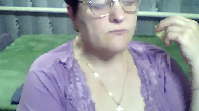 Snapshot of ElzaJewel chatting on March 2026 07:13:02 PM ElzaJewel online show from March 2026 07:13:02 PM