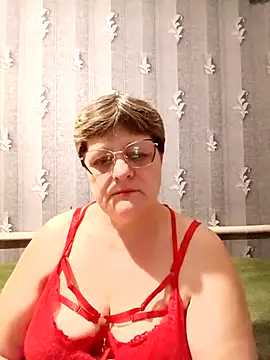 Snapshot of ElzaJewel chatting on April 2026 07:58:01 PM ElzaJewel online show from April 2026 07:58:01 PM