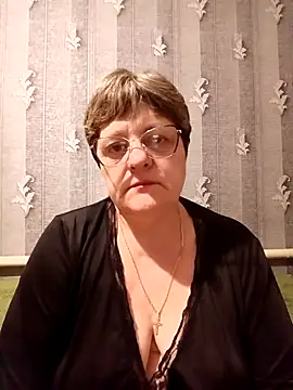 Snapshot of ElzaJewel chatting on April 2026 08:58:02 PM ElzaJewel online show from April 2026 08:58:02 PM