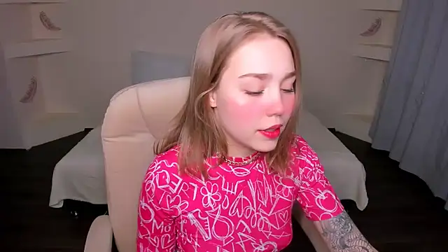 Snapshot of YourMegan chatting on January 2026 08:56:01 PM YourMegan online show from January 2026 08:56:01 PM