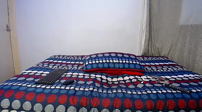 SexyEyes001 online show from March 2025 03:47:02 PM