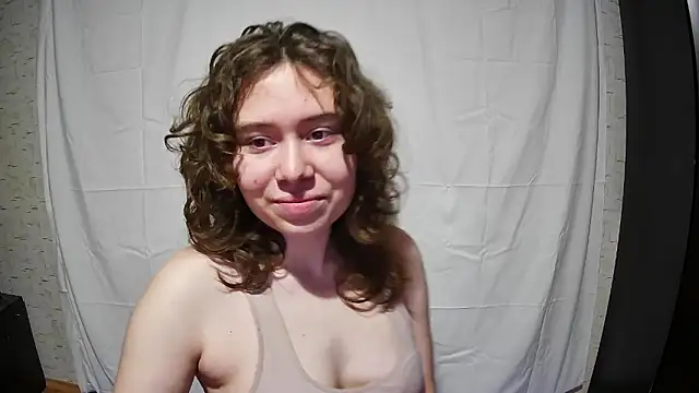 girliemilk online show from November 2025 10:43:02 PM