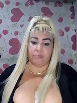 BonniAdams online show from November 2025 09:28:01 PM