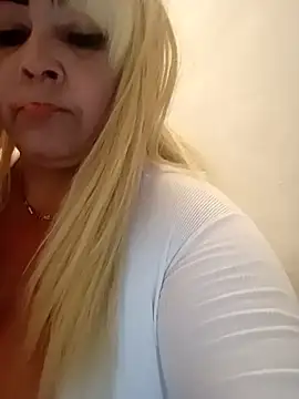 BonniAdams online show from May 2026 06:14:01 PM