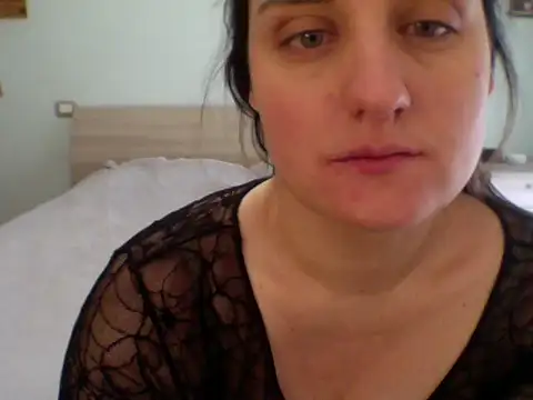 Snapshot of PrincessEileen89 chatting on March 2025 01:28:02 PM PrincessEileen89 online show from March 2025 01:28:02 PM