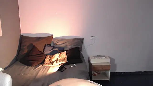 LeaBigboobs online show from February 2025 05:11:02 PM