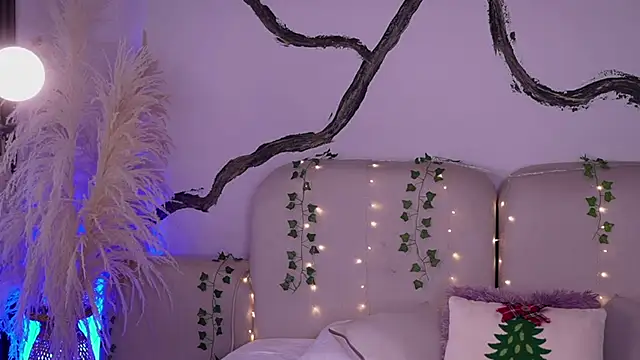 soidai miiu online show from December 2025 09:31:02 PM