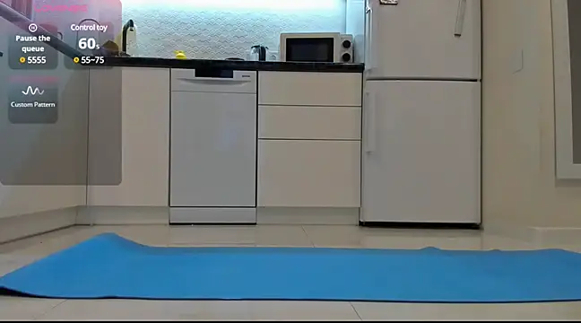 Snapshot of Katya_yoga chatting on February 2025 05:02:01 AM Katya yoga online show from February 2025 05:02:01 AM