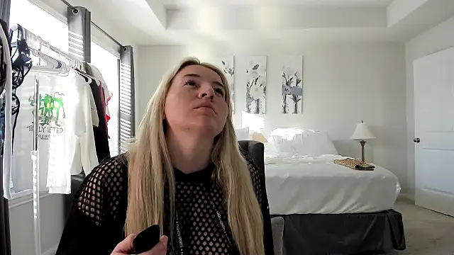 Snapshot of kaliii_jones chatting on March 2025 11:36:02 PM kaliii jones online show from March 2025 11:36:02 PM