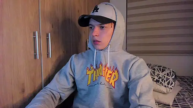 Mastrangelo xxx online show from September 2025 04:05:01 AM