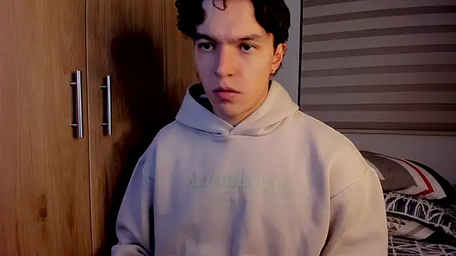 Snapshot of Mastrangelo_xxx chatting on January 2026 04:05:02 AM Mastrangelo xxx online show from January 2026 04:05:02 AM