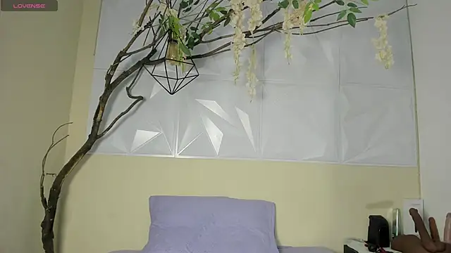 Pamela Rut  online show from May 2026 07:53:02 PM