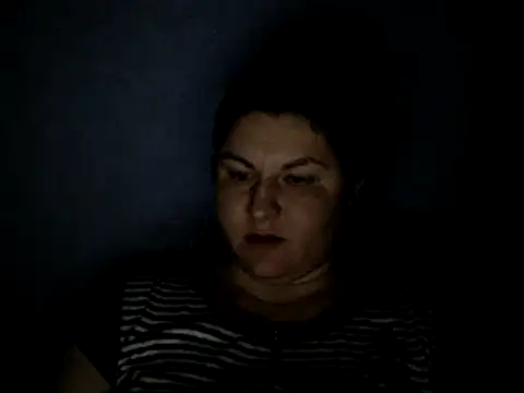 KiraSwee online show from January 2025 05:37:02 PM