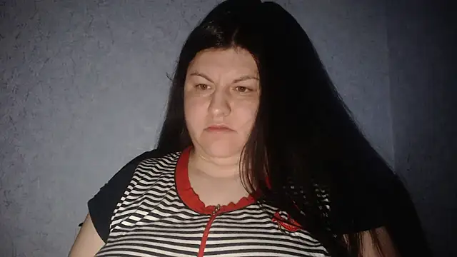 KiraSwee online show from January 2026 10:47:01 PM