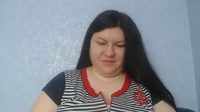 KiraSwee online show from February 2026 09:17:01 AM