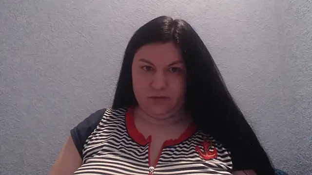 KiraSwee online show from February 2026 07:22:01 PM