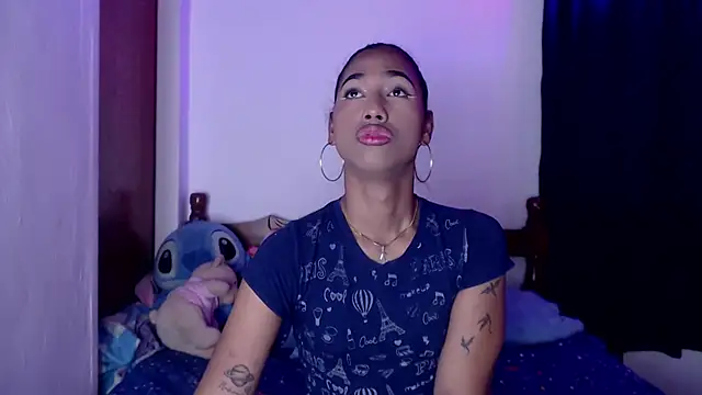 Snapshot of Alissemasiel chatting on September 2025 07:02:02 PM Alissemasiel online show from September 2025 07:02:02 PM