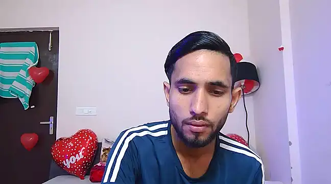 Queen Couple online show from February 2025 05:42:02 AM