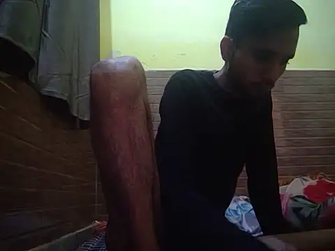 Queen Couple online show from February 2025 05:31:01 PM