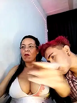 Snapshot of thefuckingowneroftits chatting on February 2025 11:10:02 AM thefuckingowneroftits online show from February 2025 11:10:02 AM