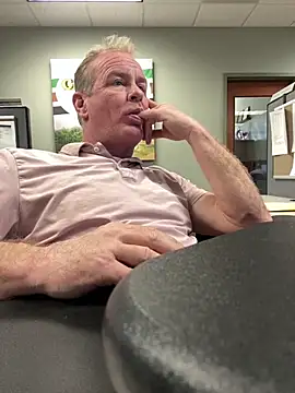 Snapshot of hintly chatting on February 2026 09:18:01 PM hintly online show from February 2026 09:18:01 PM