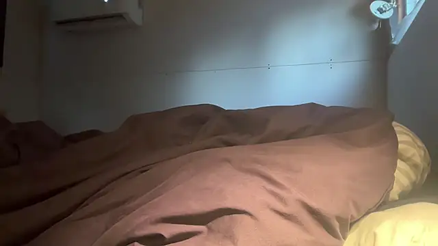 Snapshot of redone8in chatting on February 2025 04:52:01 PM redone8in online show from February 2025 04:52:01 PM