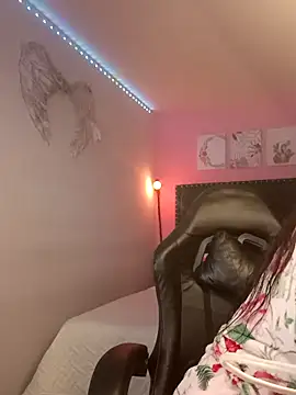 SallyWhitee online show from March 2026 05:57:01 AM