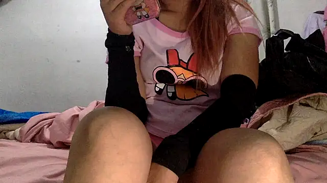 sharonlopez9611 online show from April 2026 03:00:02 AM